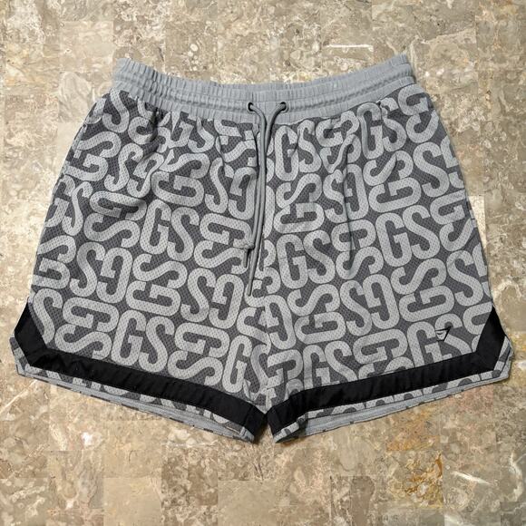 Gymshark Shorts Mens 2XL Black Grey Rest Day Mesh GS 5” Gym Running - Picture 1 of 8